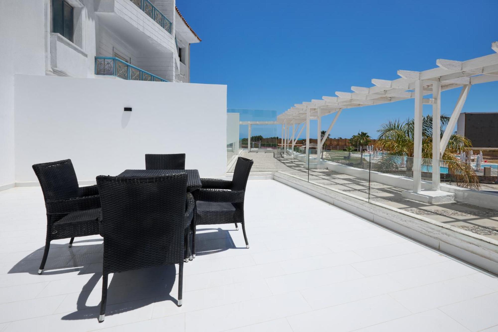 Golden Palace Marina Hotel El Alamein Extérieur photo